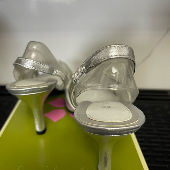 NATURALIZER Silver Metallic Comfort Summer Heels Sz 6.5 Dressy Kadie Prissy - Picture 9 of 14